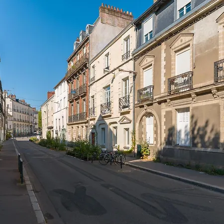 Apartment Chateaubriand - Appt Pour 4 Au Coeur De